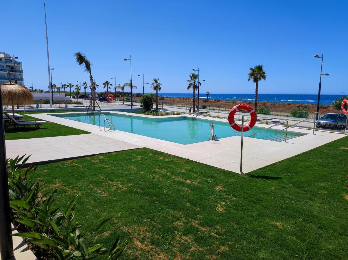 Espectacular Apartamento En Primera Linea De Playa Torrox Ngoại thất bức ảnh